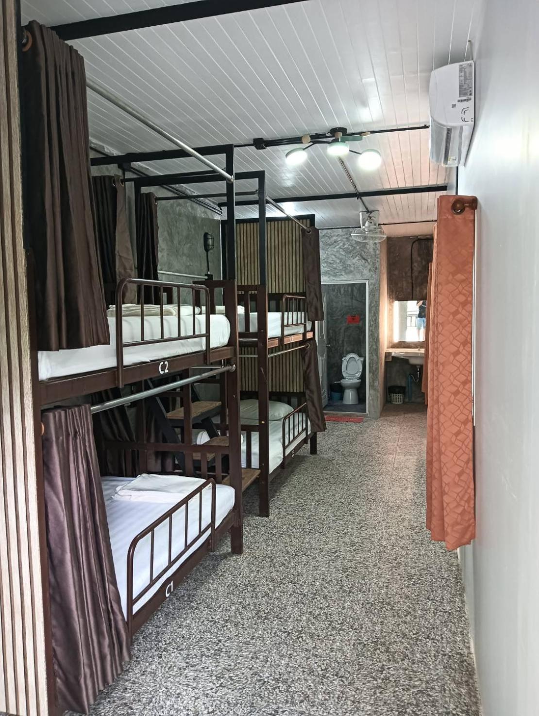 White Jail At Koh Tao Hostel Exterior foto